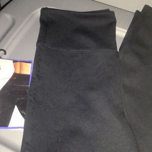 SPANX Pants - Assets By Spanx Shaping Leggings Black L SPANX Pants - Assets By Spanx Shaping Leggings Black L